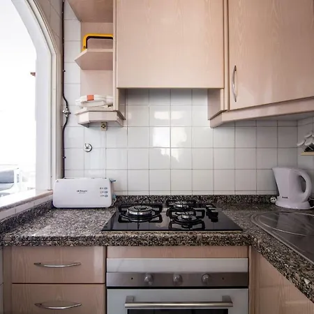 아파트 Bonito Apartamento De Dos Dormitorios 로스 레알레호스
